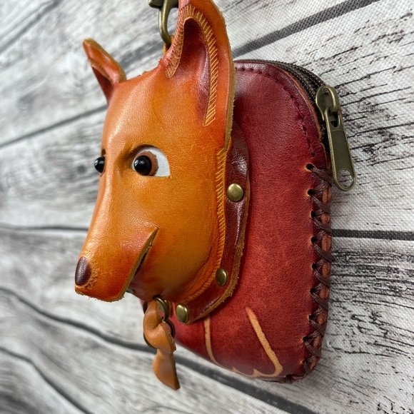 Handmade Leather 3D Dog Coin Purse - Picture 3 of 7